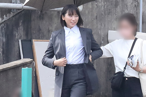 杏　すべては子供のため！悪役オファー固辞＆フランス移住に秘めた“母の覚悟”