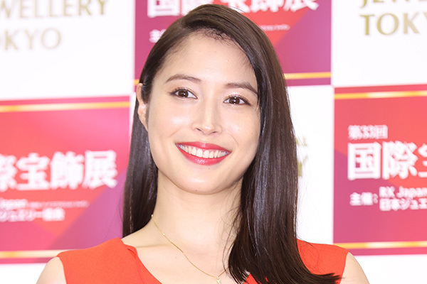 広瀬アリス　評価上昇でギャラも肉薄！大ブレーク生んだ妹・すずへの劣等感