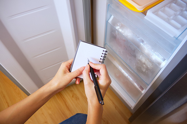 「食材買い出しリスト」でお金が貯まる　台所でできる節約術