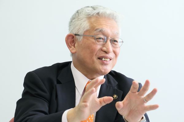 明石の泉市長がこども家庭庁に苦言「お金を使ってちゃんとするべき」