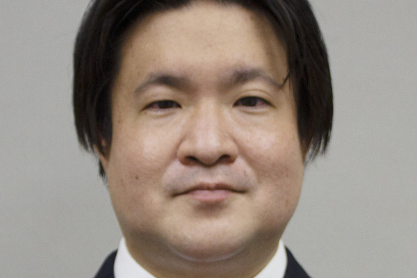 藤巻議員“三角関数より金融教育”発言も資産4億、実家は政治家一族に嘆息の声
