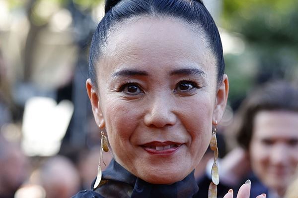 河瀬直美監督　再びの暴行疑惑報道に批判殺到…五輪記録映画の公開中止求める声も