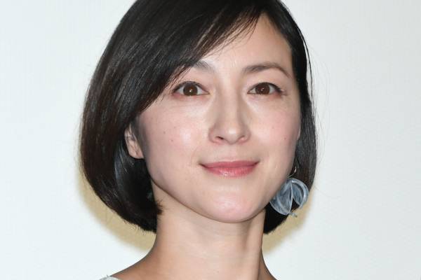 広末涼子　PTA役員に立候補で雑務担当に！ベストマザー受賞生んだ奮闘子育て