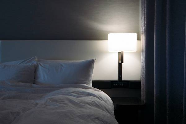 最新研究で判明！“睡眠6時間未満”で太る…そのメカニズムは？