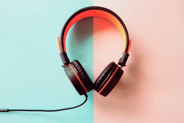 相葉雅紀「舞台の本番直前に嵐の曲を聴いて整えています」