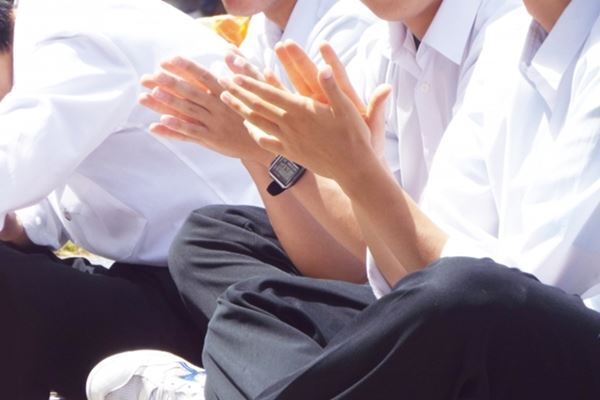 修学旅行生の美術鑑賞はNG？破損事件で論争勃発「廃止すればいい」「体験の機会奪わないで」