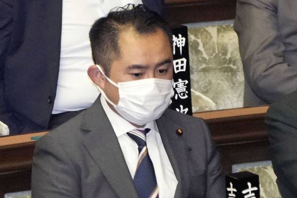 “未成年飲酒パパ活”疑惑の吉川赳議員は雲隠れ？「辞職すべき」と国会内外から非難囂々