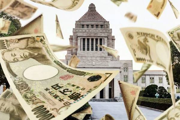 巨大イカに2695万円…コロナ交付金による“地方創生”の実態