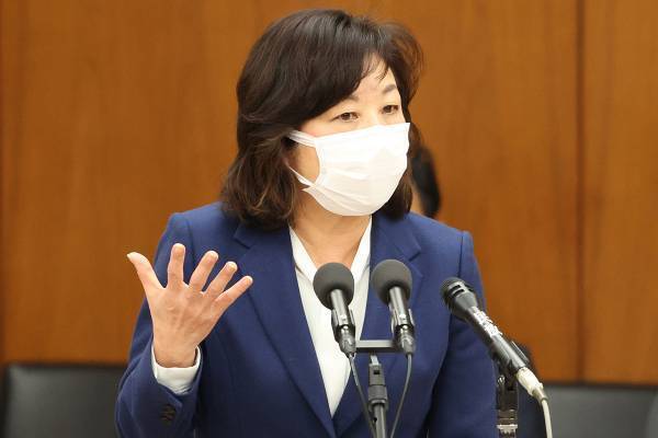 波紋呼ぶ「20代男性の4割がデート経験なし」報告…デートの定義論争も勃発