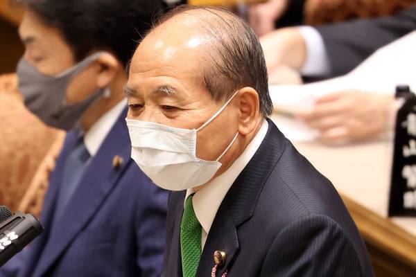 鈴木宗男議員“物価高も考えて”とウクライナへ撤退呼びかけも批判殺到…駐日ウクライナ大使も抗議