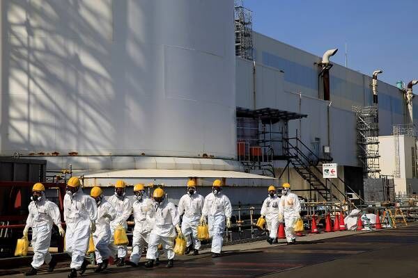 福島第一原発での廃炉作業はまだ続いている（写真：ロイター／共同通信）