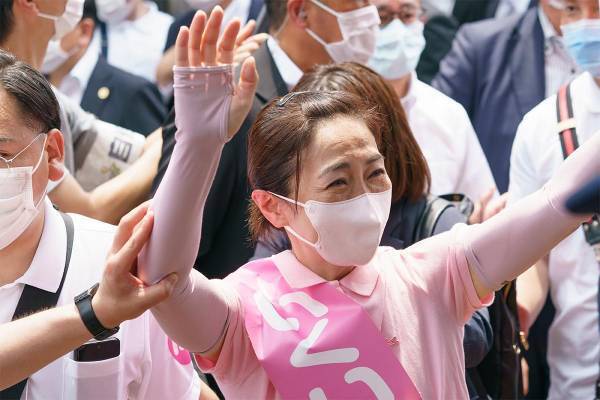 生稲晃子氏　選挙特番を“出演拒否”が物議…当選も議員の資質に疑問続出「税金の無駄」