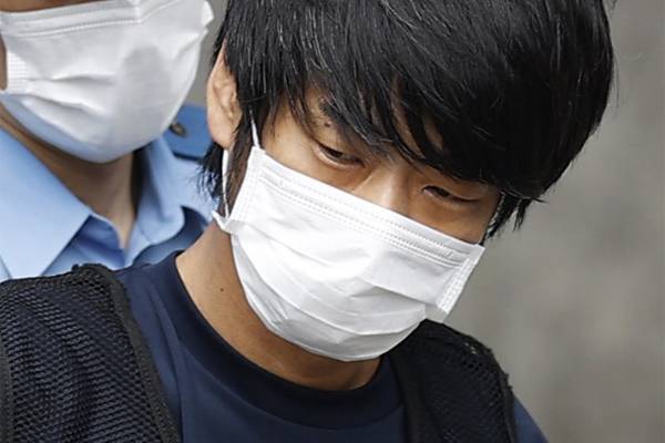 山上容疑者　統一教会に謝罪、献金を継続…事件後も続く母親の“教会愛”に広がる驚きと戦慄