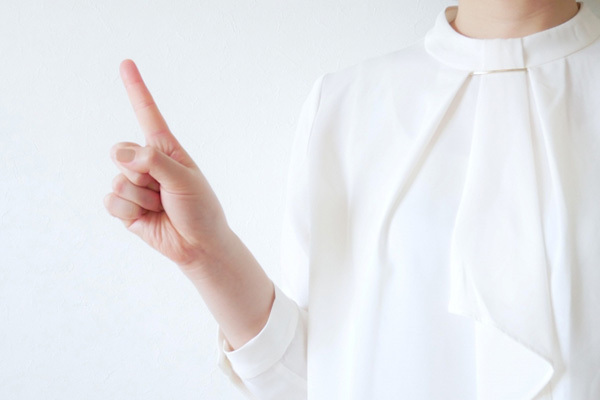 三浦瑠麗『ワイドナショー』で「大喪の礼」読み間違いに「本当に政治学者？」と疑問噴出