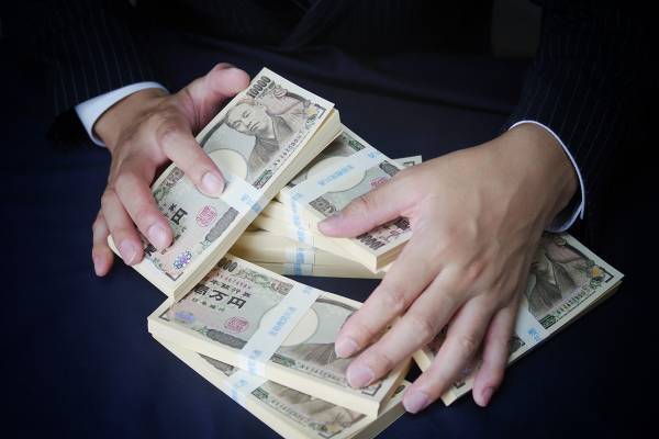 TKO木本も仲間を巻き込むトラブルに…「投資の危ない誘い文句」