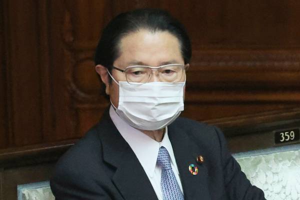 自民党・衛藤議員の「日本は韓国の兄貴分」「植民地にした時がある」発言に“政治家やめて”と批判殺到