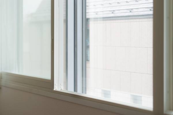 50代からのお金が貯まるリノベアイデア 二重窓で光熱費を節約！