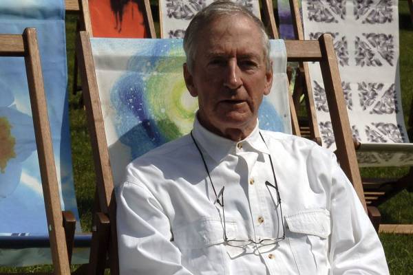 『スノーマン』『風が吹くとき』の作者レイモンド・ブリッグズさんが死去