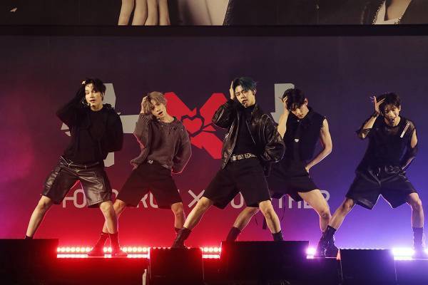 TOMORROW X TOGETHER 2年7カ月ぶり来日ライブレポ