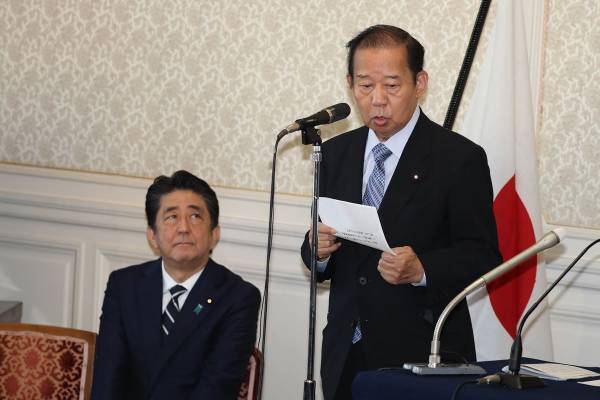 二階俊博氏「黙って見送れ」国葬巡る再びの放言に「独裁国家」「税金使うな」と怒り最高潮に