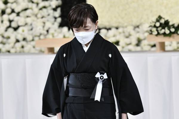 昭恵夫人　経営する居酒屋が10月末で閉店…安倍元首相の故郷・山口県への移住準備か