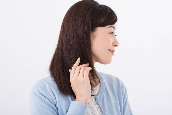 美容師がやってる“お湯溶きリンス”でサラツヤ髪を速攻手に入れよう！