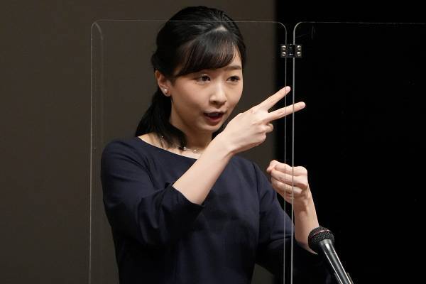 佳子さま 眞子さんご結婚から1年！ご公務ファッション集