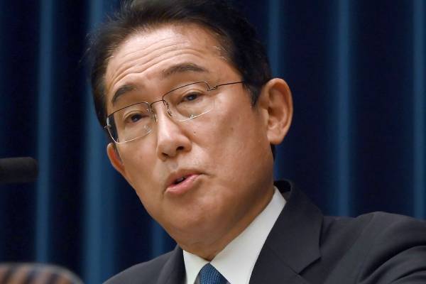 消費税は15％に、道路利用税を新設…岸田政権が狙う「大増税」が国民を押しつぶす！