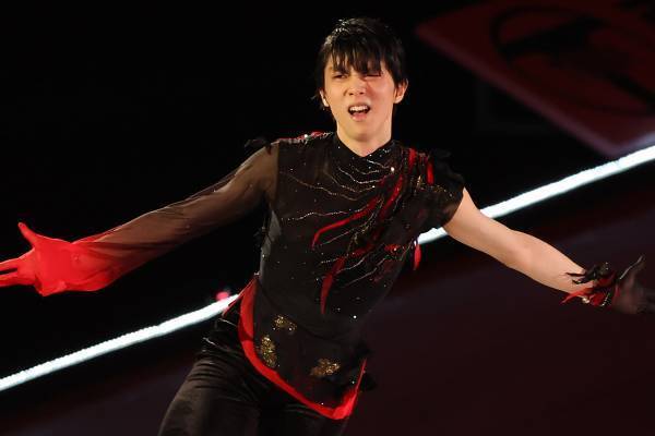 羽生結弦　いつも一緒の母親と別々に会場入り…異例ワンマンショーに込めた覚悟