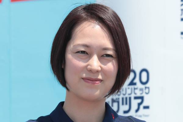 大山加奈が訴えた“双子用ベビーカー乗車拒否”に賛否真っ二つ「無謀すぎ」「当たり前に乗車できる環境に」