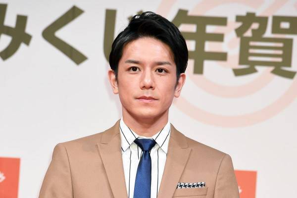 滝沢秀明　逆さま画像は天然？わざと？Twitter界ニュースター誕生で「長州力以来の衝撃」