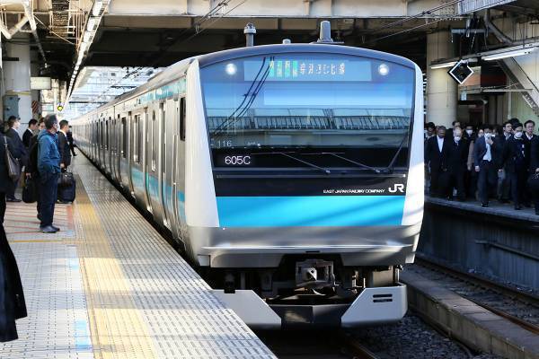 電車・バス・タクシーが値上げ一覧　通勤定期が半年3000円上がる場合も