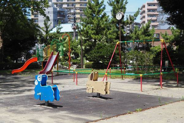“子供の声がうるさいから公園廃止”にネット騒然…「日本終わってんな」の一方、住民側の“事情”に共感する人も