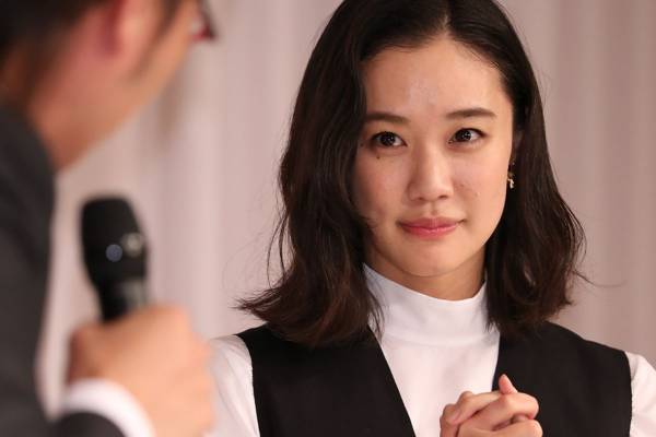 蒼井優　夫・山里にも黙っていた親友・山崎静代の結婚…夫婦で願った「しずちゃんの幸せを探そう」