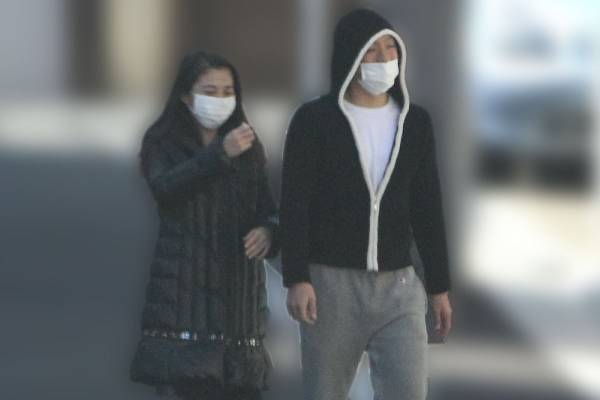 市川團十郎　手つなぎ、闘病中のおそばデート…本誌が見た亡き妻・麻央さんとの夫婦愛