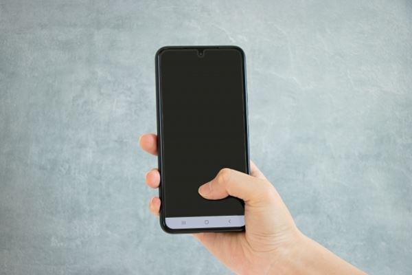 へずまりゅう　初詣で入店拒否の不満ツイートが大バズり「きもちええええーー」