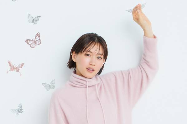 綾瀬はるか「“新婚初夜”は袖が全部ビリビリに！」