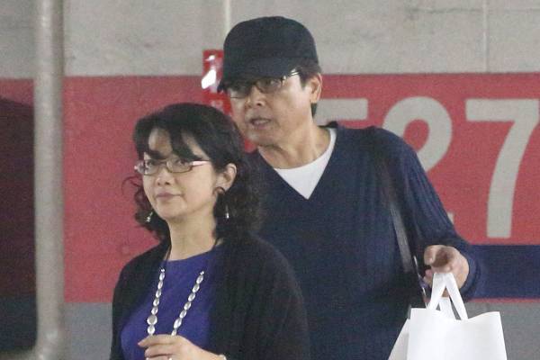 山口百恵さん　育児ストレスの義娘がこぼした息子・祐太朗への不満「もう少し家事や育児をやってくれたら」