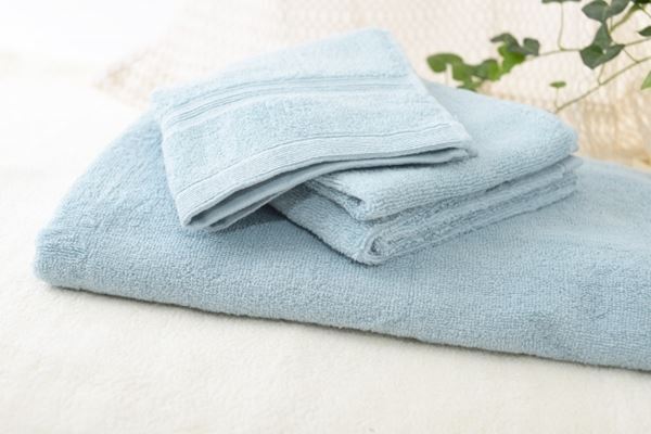 「1回使ったら洗濯すべき？」「理想の干し方は？」プロが教えるバスタオルの“正しい”ニオイ＆汚れ対策