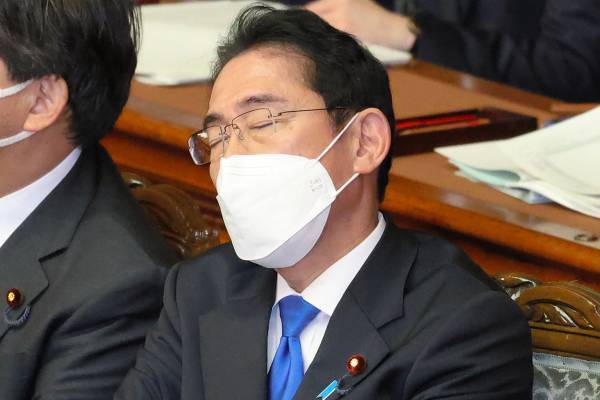 施政方針演説でも言及なし…岸田政権が皇統問題を「完全放置」する理由