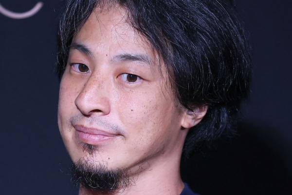 ひろゆき「家計が減る行為を歓迎するのかな」“デート代論争”に皮肉も論破できず「論点違う」とツッコミ