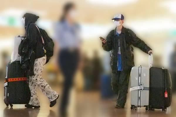 菅田将暉が30歳に！本誌が目撃したオシャレ妻・小松菜奈とのロンドン古着めぐり旅行