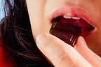 ナッツ、黒こしょう…チョコの健康効果高める意外な“食べ合わせ”