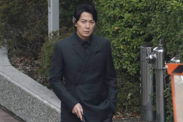 福山雅治　迫真の主演ドラマ現場を目撃！親友・大泉洋は現場で“イジリ封印”