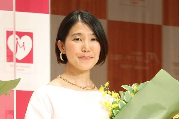 “伝説の家政婦”タサン志麻さん　大ブレイクで年収1億も「芸能プロ入り」は拒否するワケ