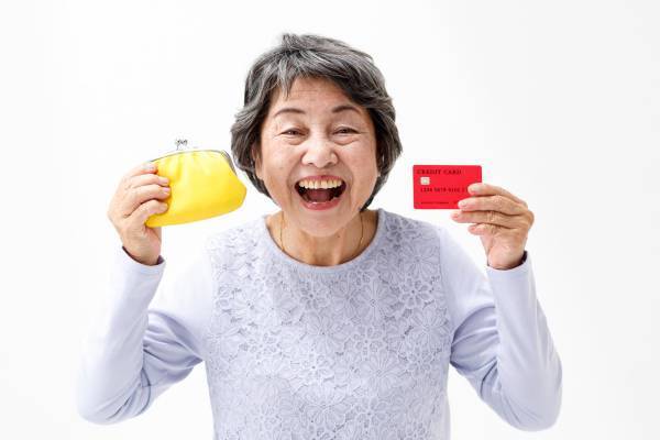 年会費払っても得するゴールドカード8　セゾンなら1000円で映画鑑賞できる