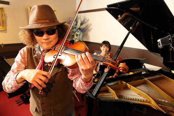 暗闇に負けない！希望の調べ　全盲のバイオリニスト・穴澤雄介さん