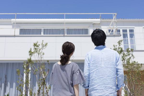 「持ち家へのこだわり」「中古品への忌避」「小銭貯金」昭和のお金の価値観が身を滅ぼす