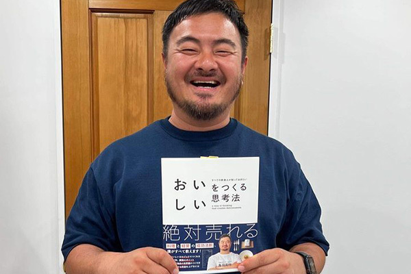 有名シェフ　広末涼子との不倫＆ウソを謝罪前にしていた「匂わせ発言」と「KYいいね」