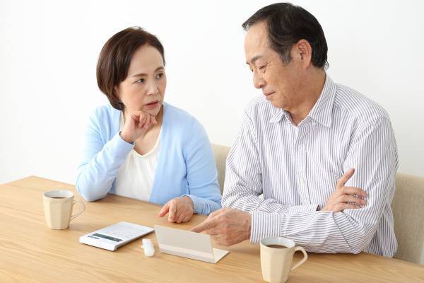 夫のこづかい3万円が老後資金を食いつぶす…定年後に減額する方法